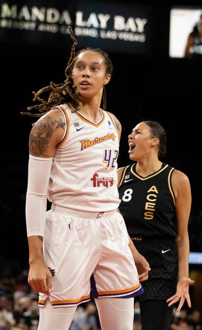 Las Vegas Aces center Liz Cambage (8) reacts in disgust after missing a shot over Phoenix Mercu ...