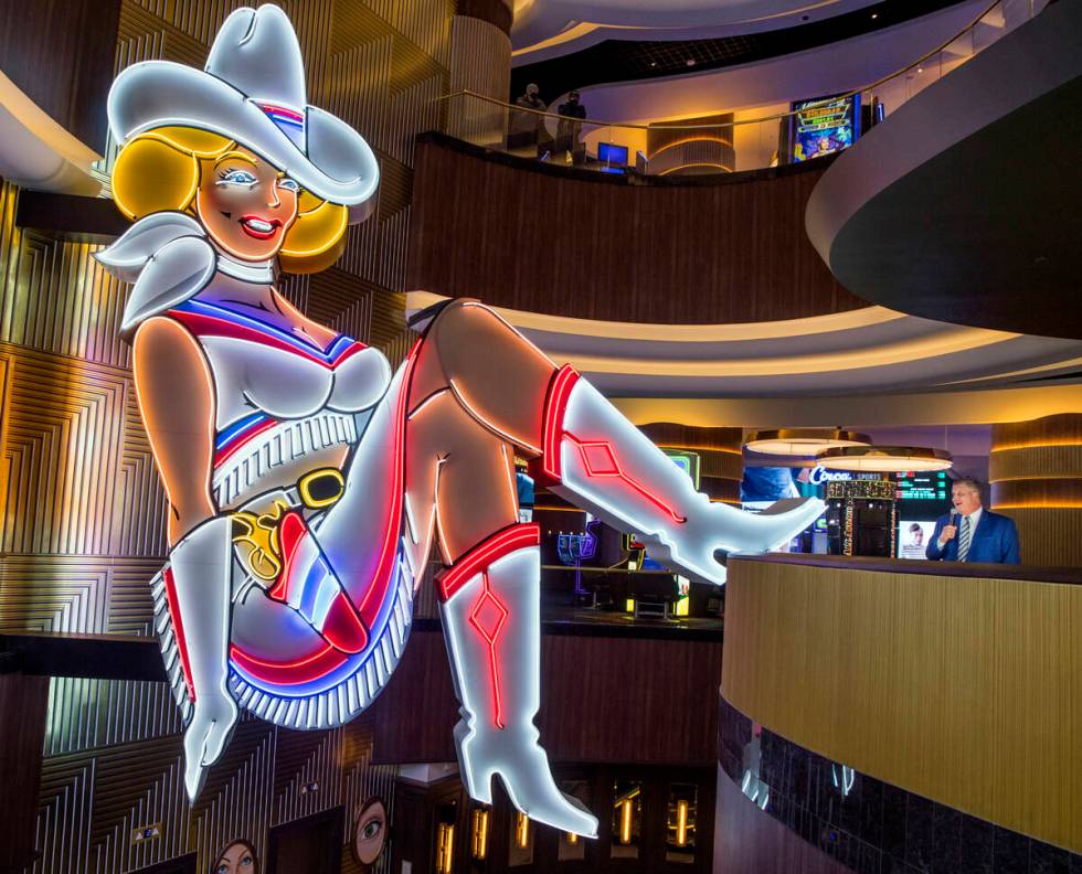 Vegas Vickie at Circa Resort & Casino. (L.E. Baskow/Las Vegas Review-Journal)