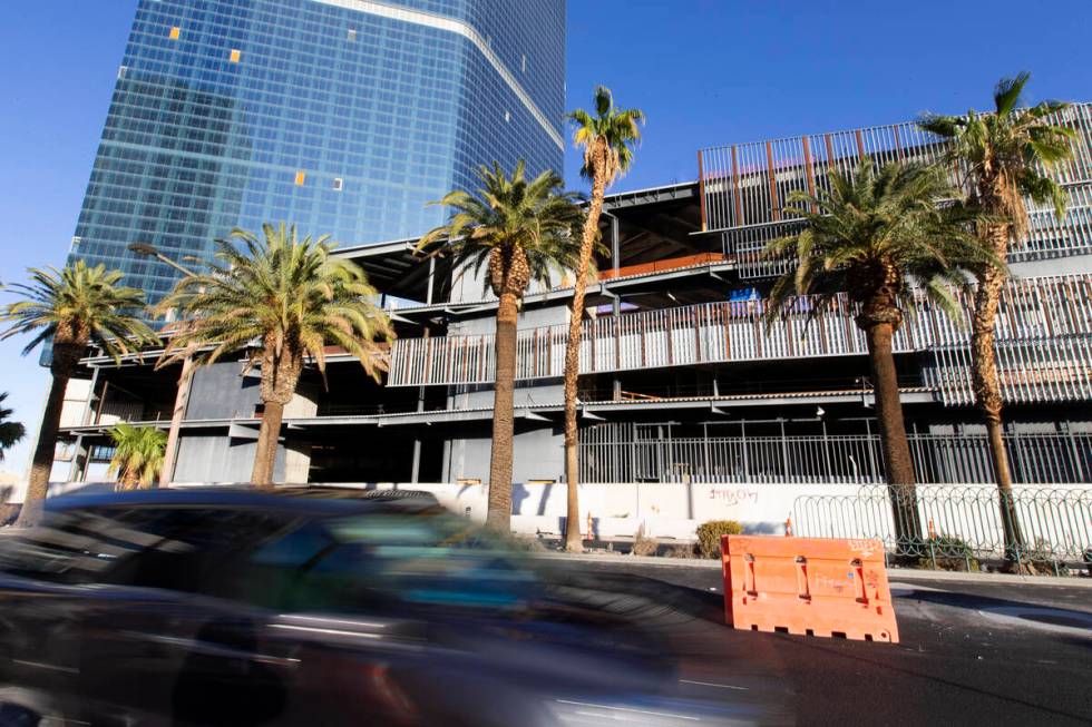 Traffic passes the unfinished former Fontainebleau building on Thursday, Oct. 14, 2021, on the ...