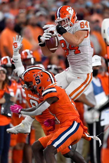 Clemson tight end Davis Allen (84) catches a pass for a first down on a fake punt during the fi ...