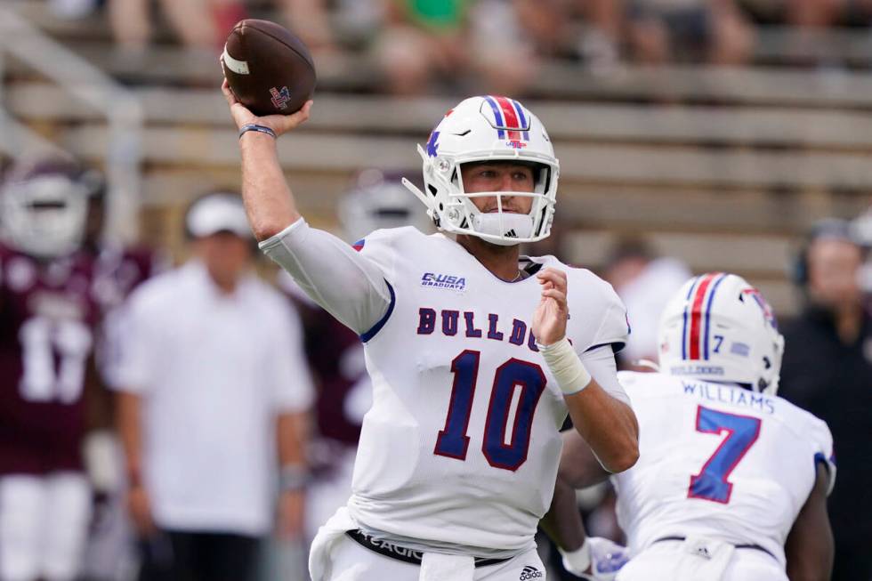 Louisiana Tech quarterback Austin Kendall passes against Mississippi State during the first hal ...
