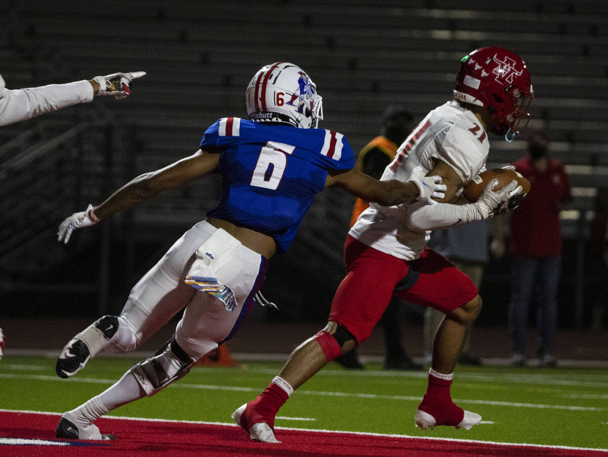 Arbor View free safety Aiden Powell (21) intercepts the ball that was intended to Liberty High ...