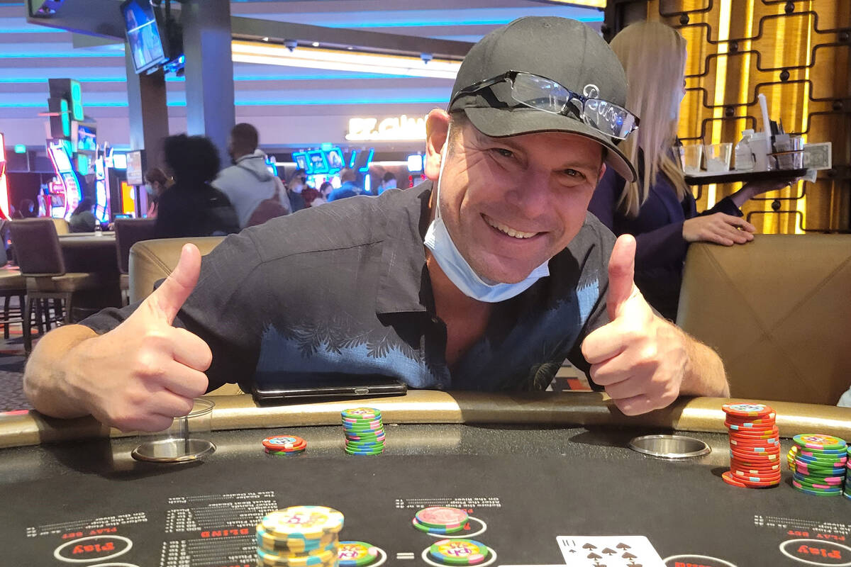 Scott Long won more than $500K playing Ultimate Texas Hold 'Em at Planet Hollywood on Wednesday ...