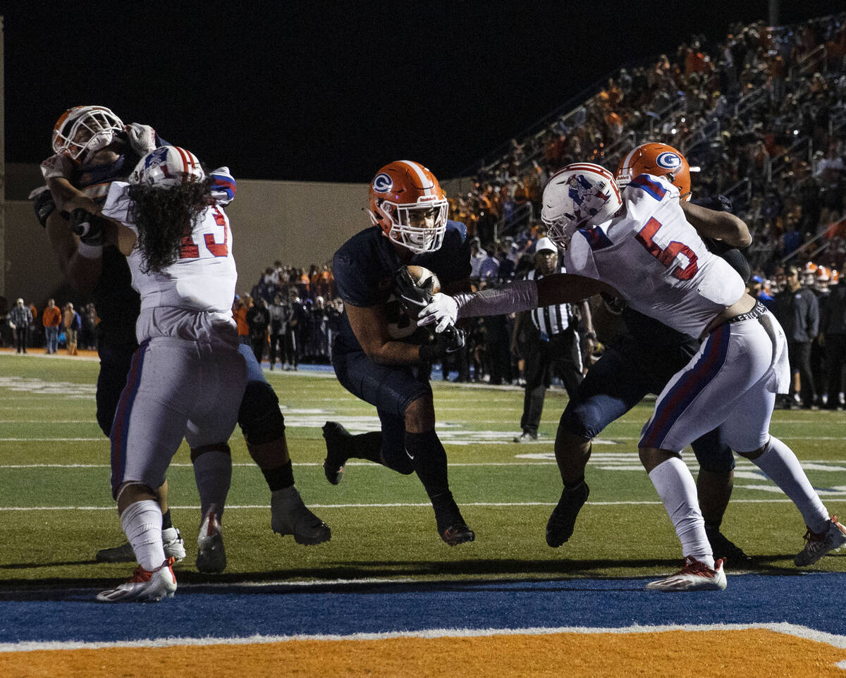 Bishop Gorman running back Cam'ron Barfield (3) runs for a touchdown during the second half of ...
