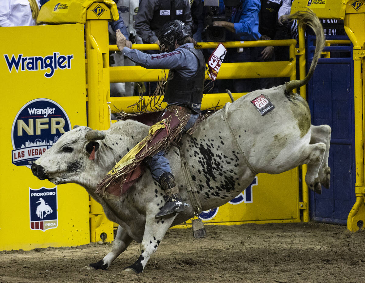 Taylor Broussard of Estherwood, La., thrown from Devils Advocate in Bareback Riding during the ...