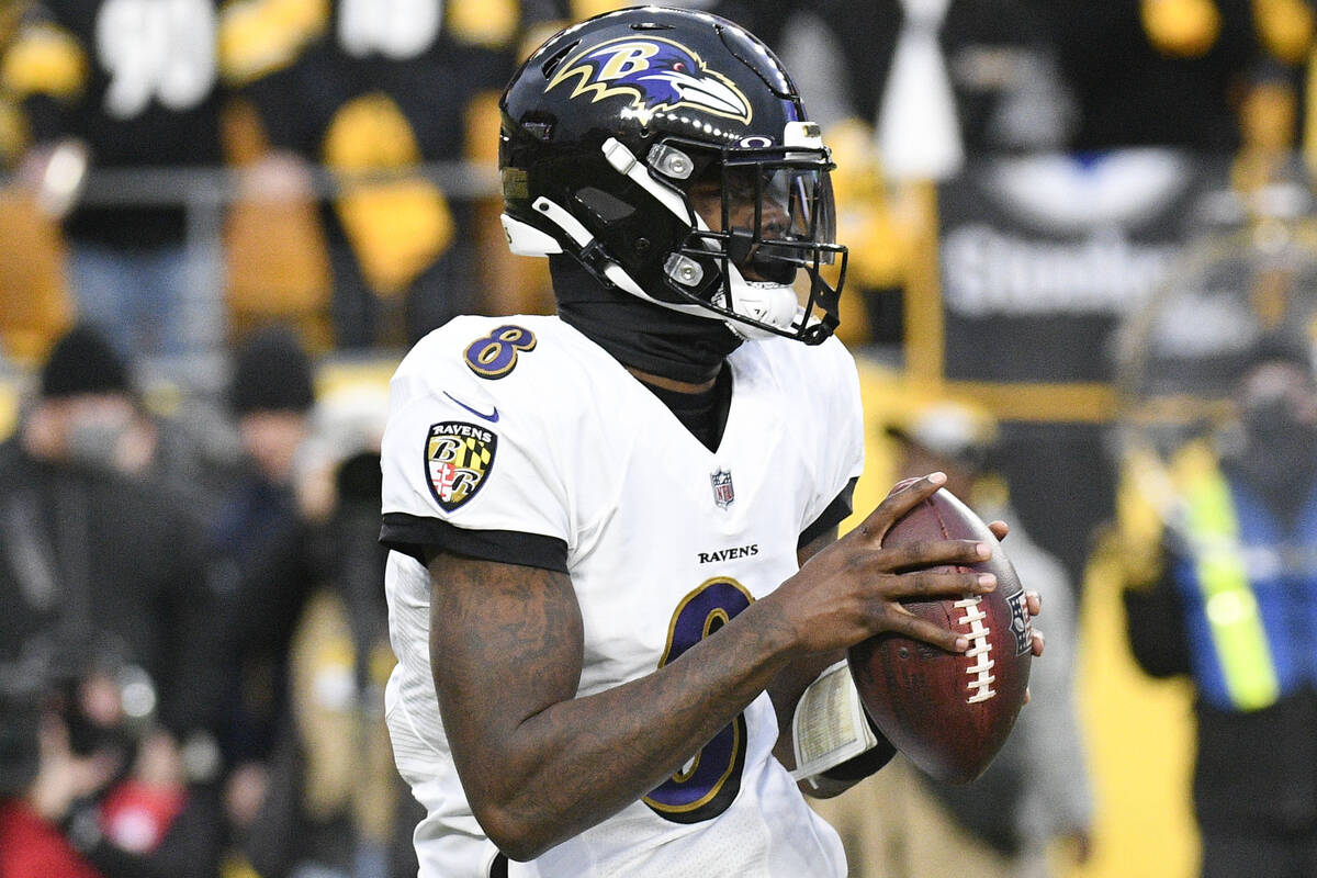 Baltimore Ravens quarterback Lamar Jackson (8) passes against the Pittsburgh Steelers during th ...