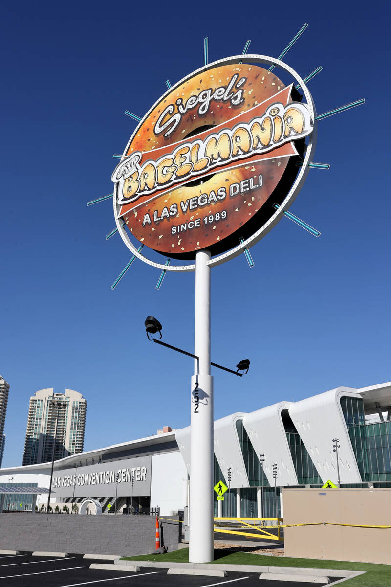 Siegel's Bagelmania is on Convention Center Drive. (K.M. Cannon/Las Vegas Review-Journal) @KMCa ...