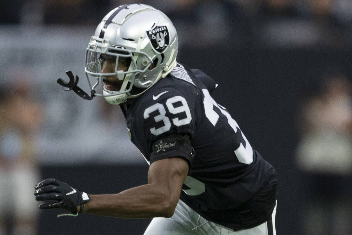 Raiders cornerback Nate Hobbs (39) runs on the field during the second quarter of an NFL footba ...