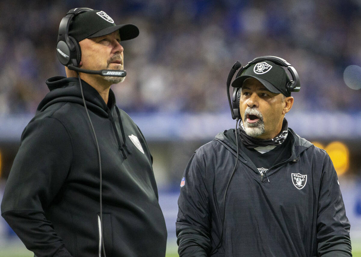 Raiders defensive coordinator Gus Bradley, left, and Raiders interim head coach Rich Bisaccia s ...