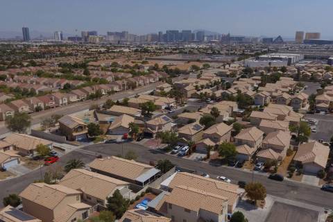 An aerial photo shows homes in Las Vegas. (Bizuayehu Tesfaye/Las Vegas Review-Journal) @bizutesfaye
