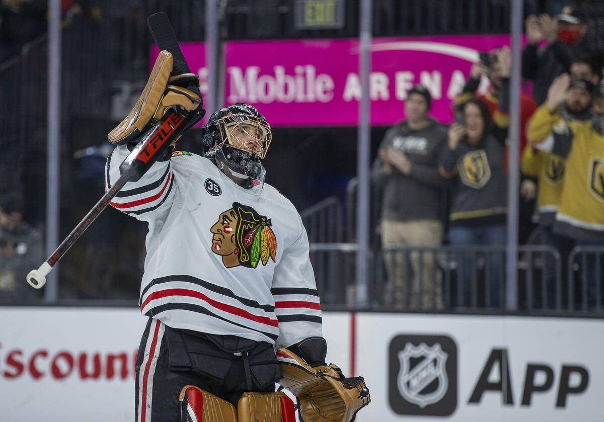 Chicago Blackhawks goaltender Marc-Andre Fleury (29) thanks the crowd before the start of the f ...