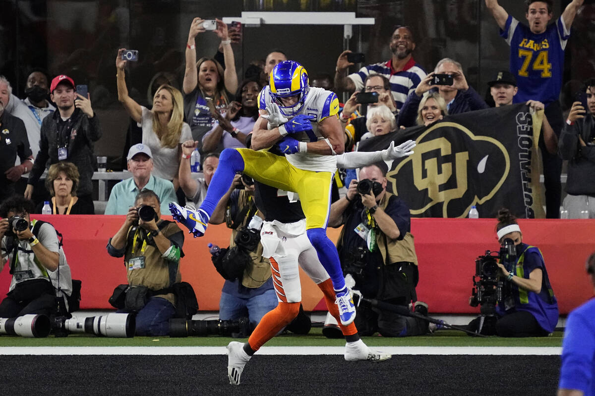 Los Angeles Rams wide receiver Cooper Kupp pulls in a touchdown catch as Cincinnati Bengals cor ...