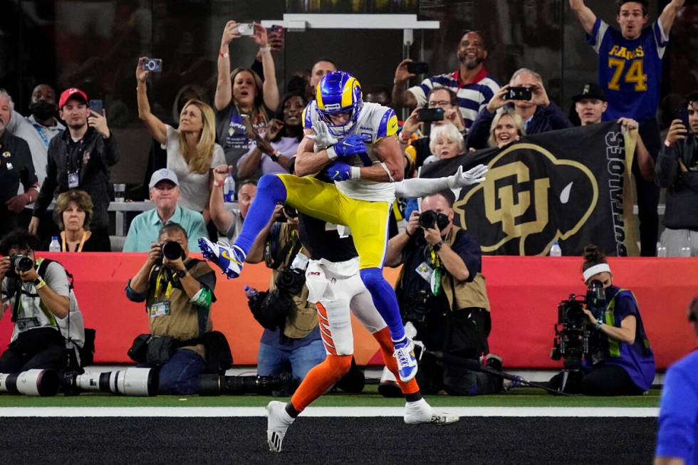 Los Angeles Rams wide receiver Cooper Kupp pulls in a touchdown catch as Cincinnati Bengals cor ...