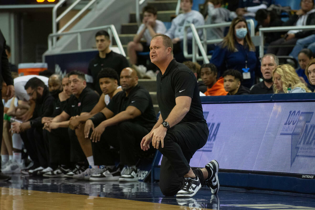 Bishop Gorman head coach Grant on the sidelines during the NIAA Class 5A boys basketball state ...