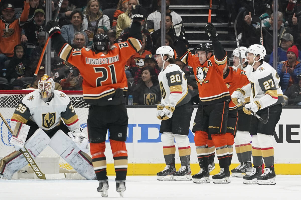 The Anaheim Ducks celebrate after right wing Jakob Silfverberg (33) scored during the first per ...