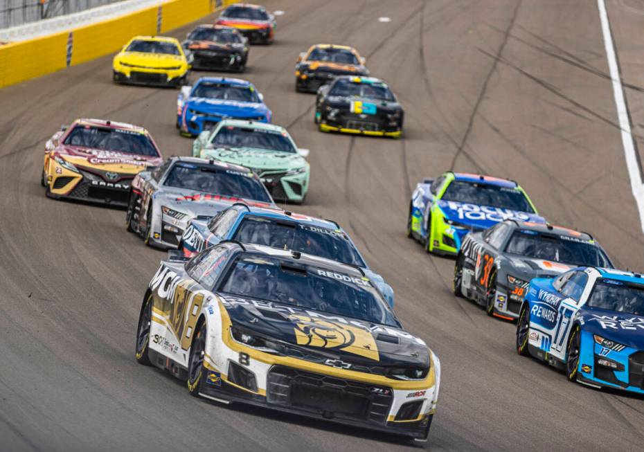 NASCAR Cup Series driver Tyler Reddick (8) leads the pack during the Pennzoil 400 NASCAR Cup Se ...