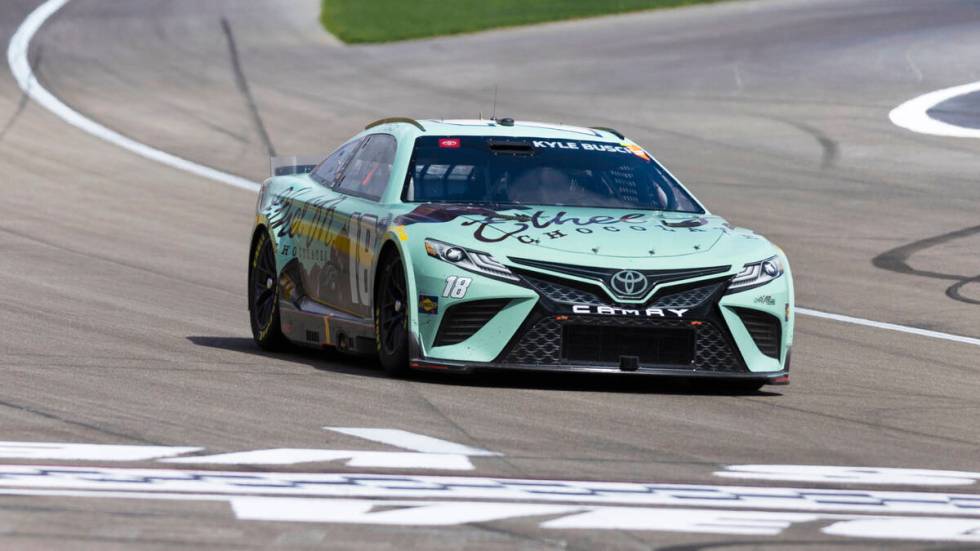 NASCAR Cup Series driver Kyle Busch (18) competes in the Pennzoil 400 NASCAR Cup Series race on ...