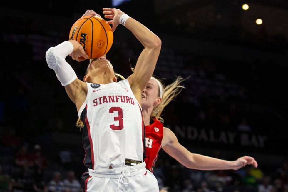 Stanford guard Anna Wilson (3) shoots against Utah guard Dru Gylten (10) during the second half ...