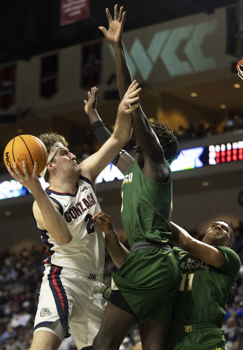 Gonzaga Bulldogs forward Drew Timme (2) shoots over San Francisco Dons forward Josh Kunen (10) ...