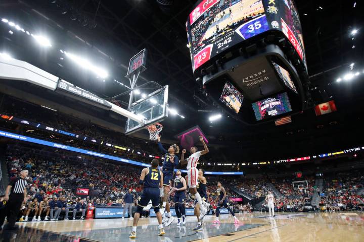 Michigan Wolverines play against UNLV Rebels during the first half of a Roman Main Event first ...