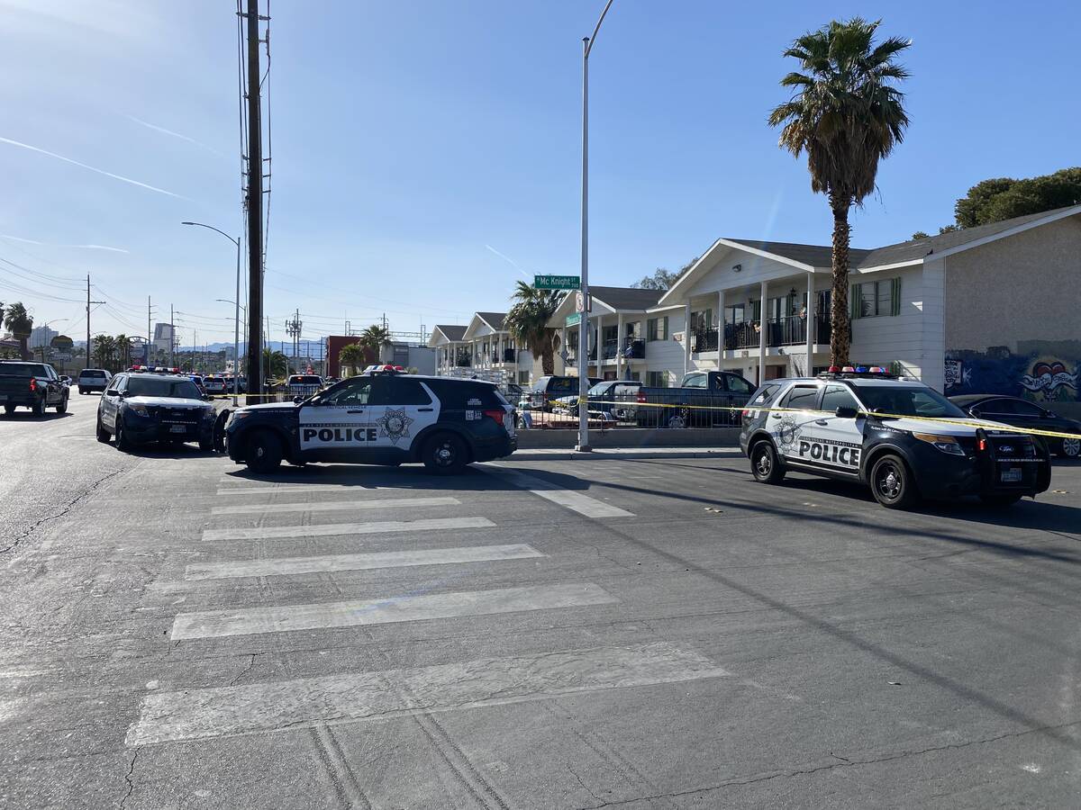 Las Vegas police investigate a homicide in the 2700 block of East Bonanza Road around 4:15 p.m. ...