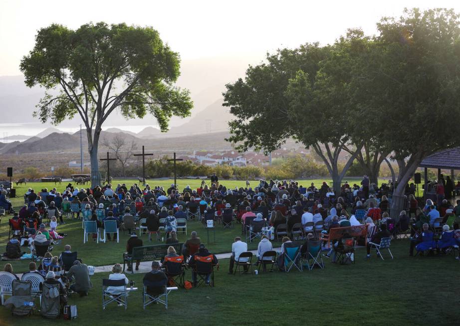 The 33rd annual Easter Sunrise Celebration at Hemenway Park in Boulder City, Sunday, April 17, ...