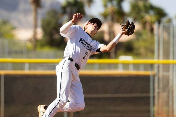 Palo High’s shortstop Ethan Clauss (23) catches the ball during the second innings of a boys ...