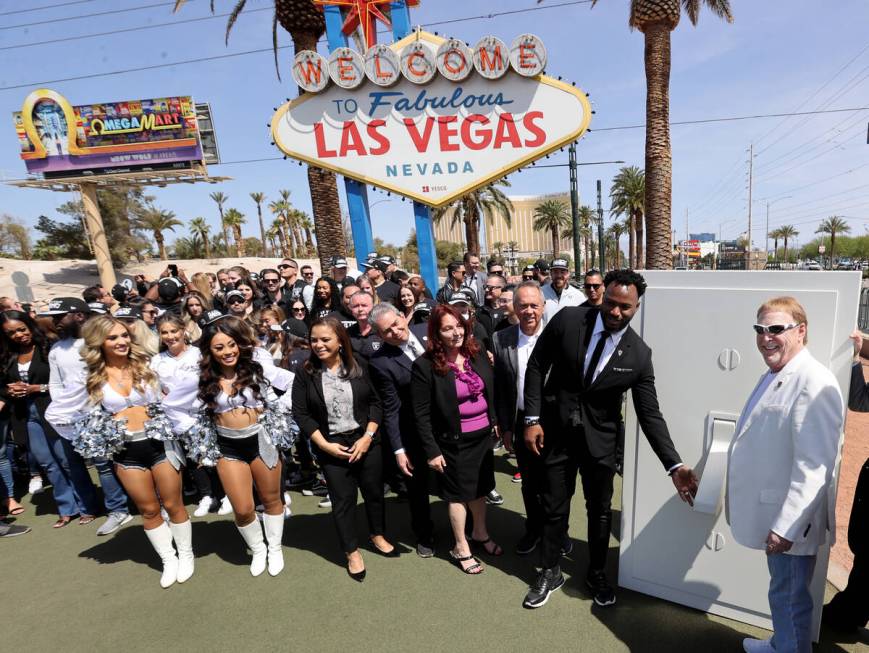 Raiders owner Mark Davis, right, and Raiders alumnus Marcel Reece at the Welcome to Fabulous La ...