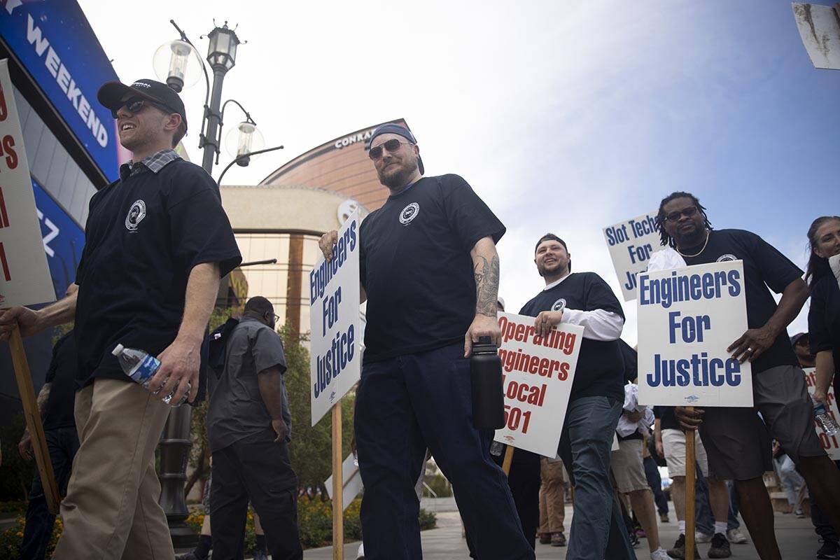 Members of the International Union of Operating Engineers Local 501 protest outside of Resorts ...