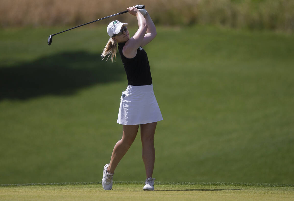 Jodi Ewart Shadoff hits off the fairway of the 7th hole during the fourth day of the LPGA Bank ...