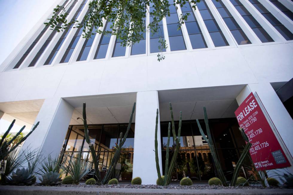 The exterior of a building at 300 S. 4th St., in Las Vegas, Thursday, May 26, 2022. The 17-sto ...