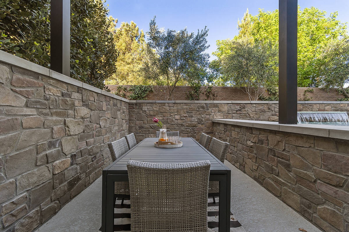 The outdoor dining area. (Darin Marques Group)