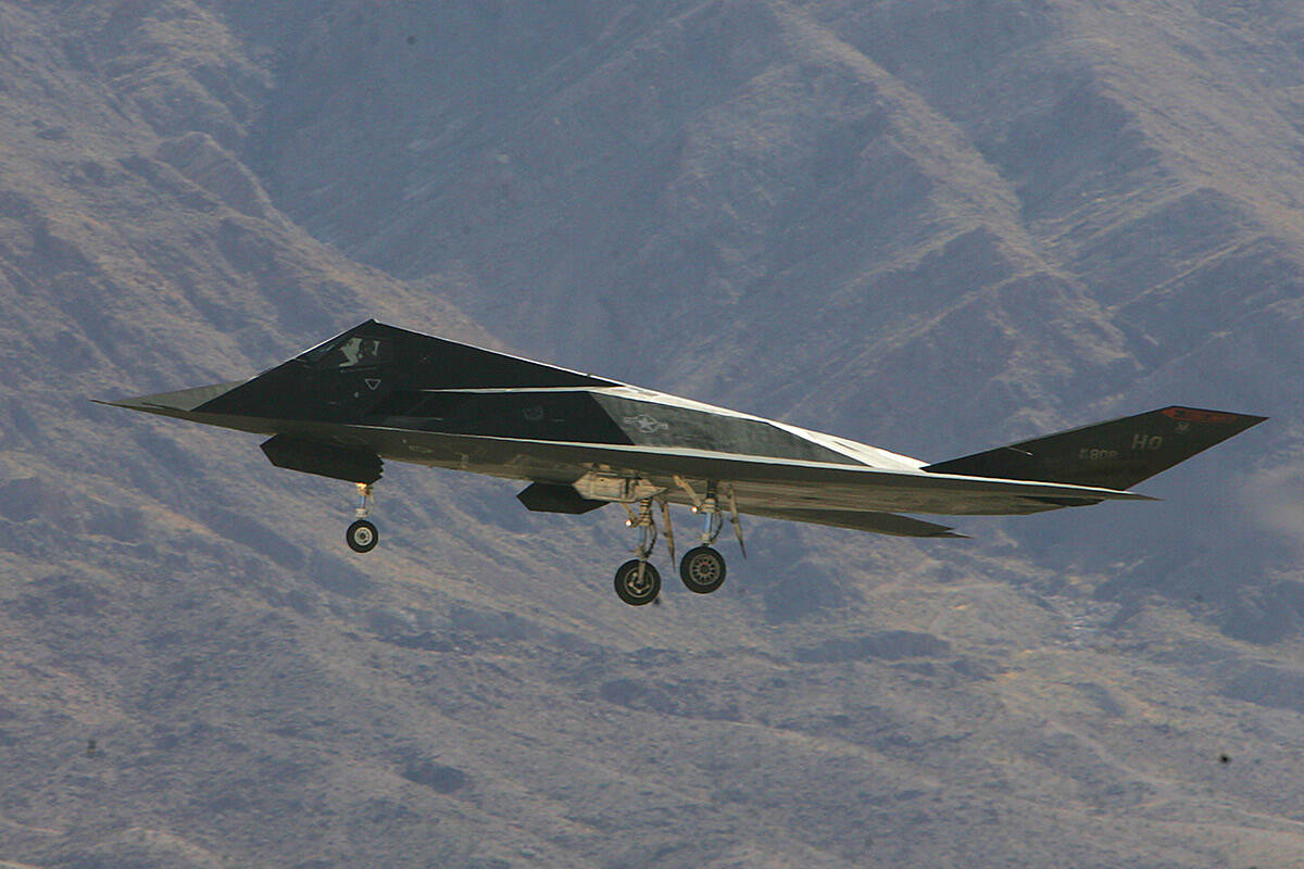 An F-117A Nighthawk stealth fighter jet lands at Nellis Air Force Base Monday Feb. 13, 2006, af ...