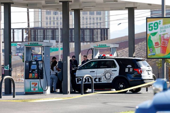 Las Vegas police investigate a fatal shooting at a 7-Eleven, 1601 W. Oakey Blvd., Saturday, Jul ...