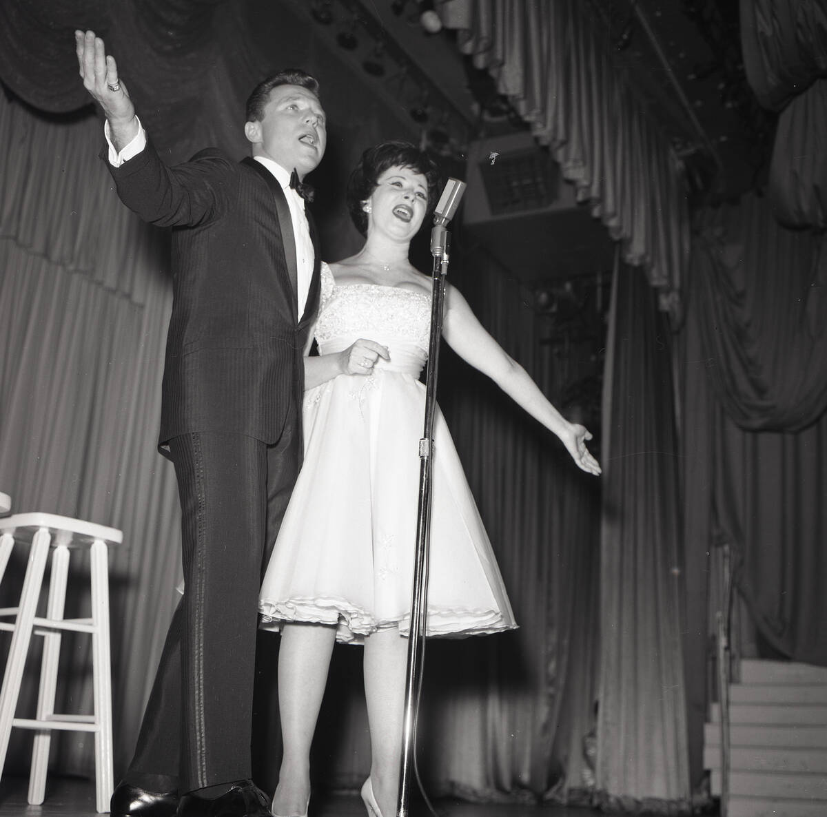 Steve Lawrence and Eydie Gorme opening at the Sahara on March 28, 1961, in Las Vegas. (Las Vega ...