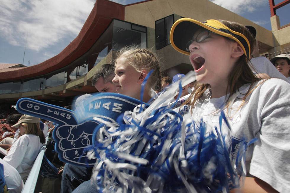 Ariana Booth, right, and Chaslina Cress, both 11-year-old 5th graders from Ferron Elementary Sc ...