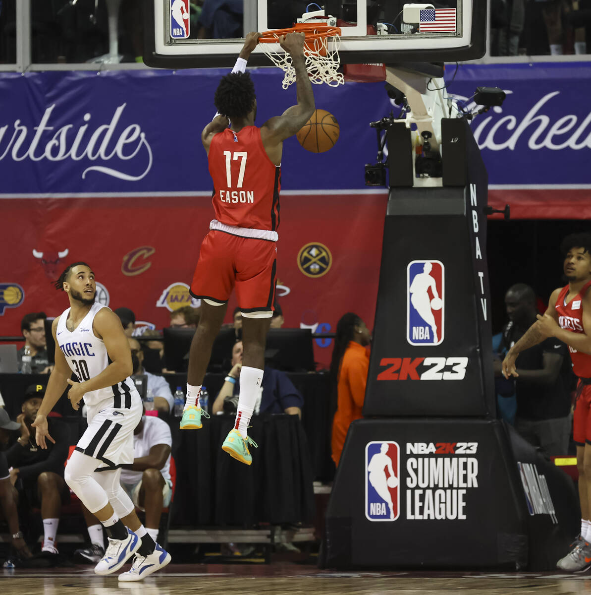 Houston Rockets' Tari Eason (17) dunks the ball against Orlando Magic during the second half of ...