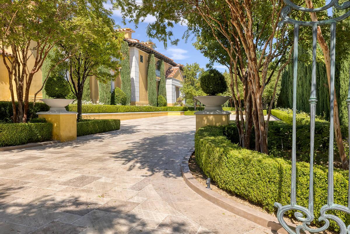 The Summerlin mansion sits on 1.41 acres in Country Club Hills. (Corcoran Global Living)