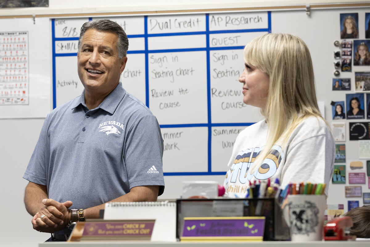 University of Nevada-Reno President Brian Sandoval speaks to a class of students doing dual enr ...