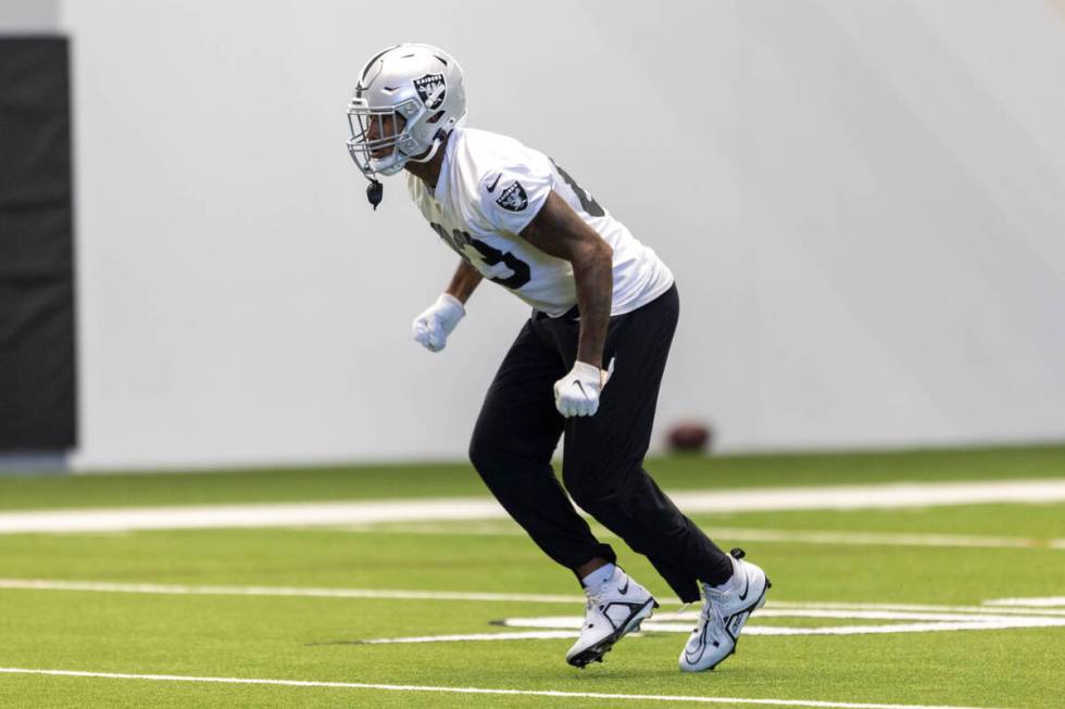 Raiders tight end Darren Waller (83) runs during practice at the Intermountain Healthcare Perfo ...