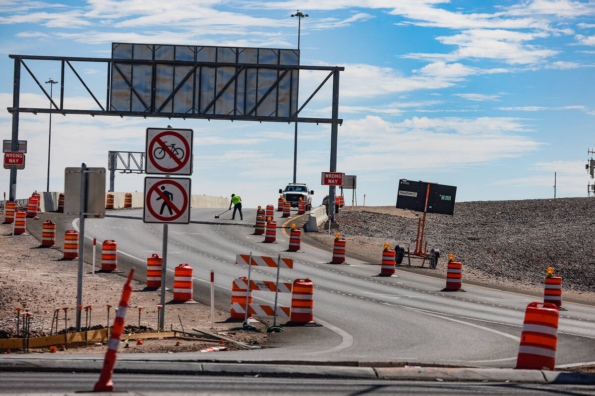 The 215 Beltway off ramp onto Decatur where a project is creating long backups, in Las Vegas, S ...