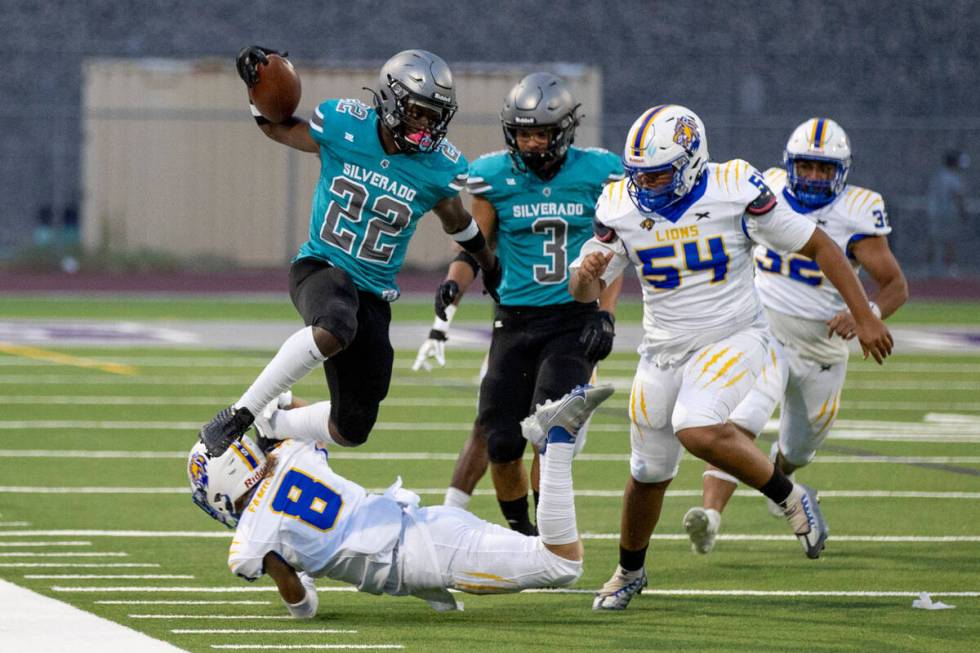 Silverado senior Caden Harris (22) runs the balls during their game against Sierra Vista at Sil ...