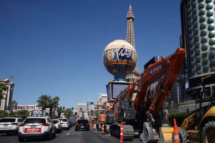 Construction equipment is seennear Paris Las Vegas on Las Vegas Boulevard, Wednesday, Sept. 21, ...