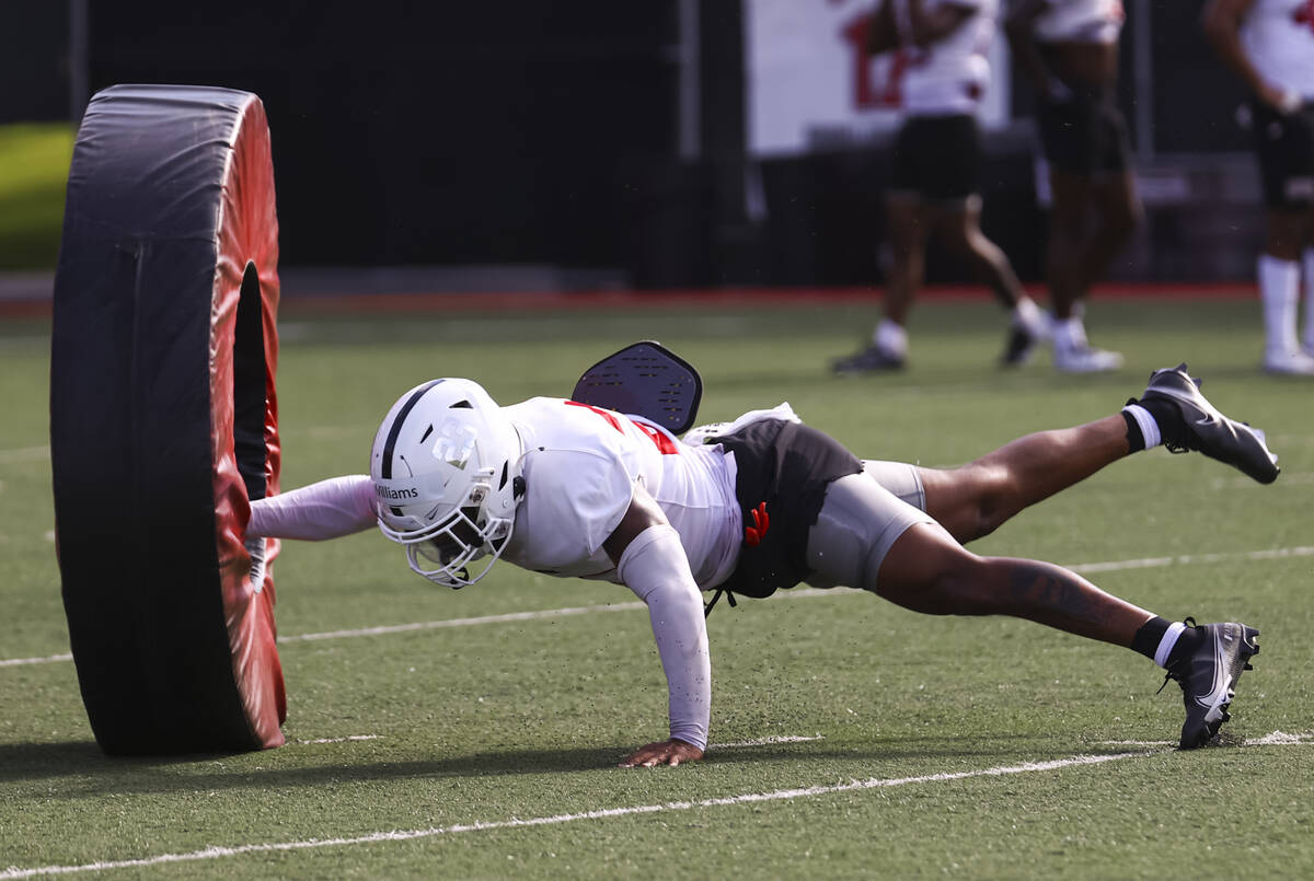 UNLV Rebels defensive back Jerrae Williams participates in drills during football practice on T ...