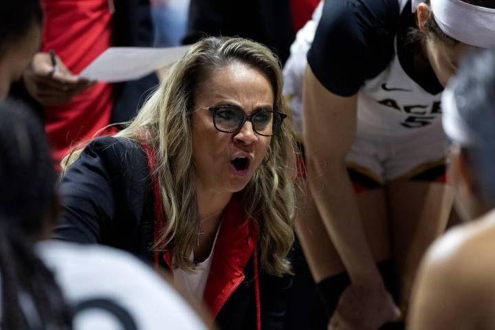 Las Vegas Aces head coach Becky Hammon holds her teams final timeout before they won Game 4 of ...