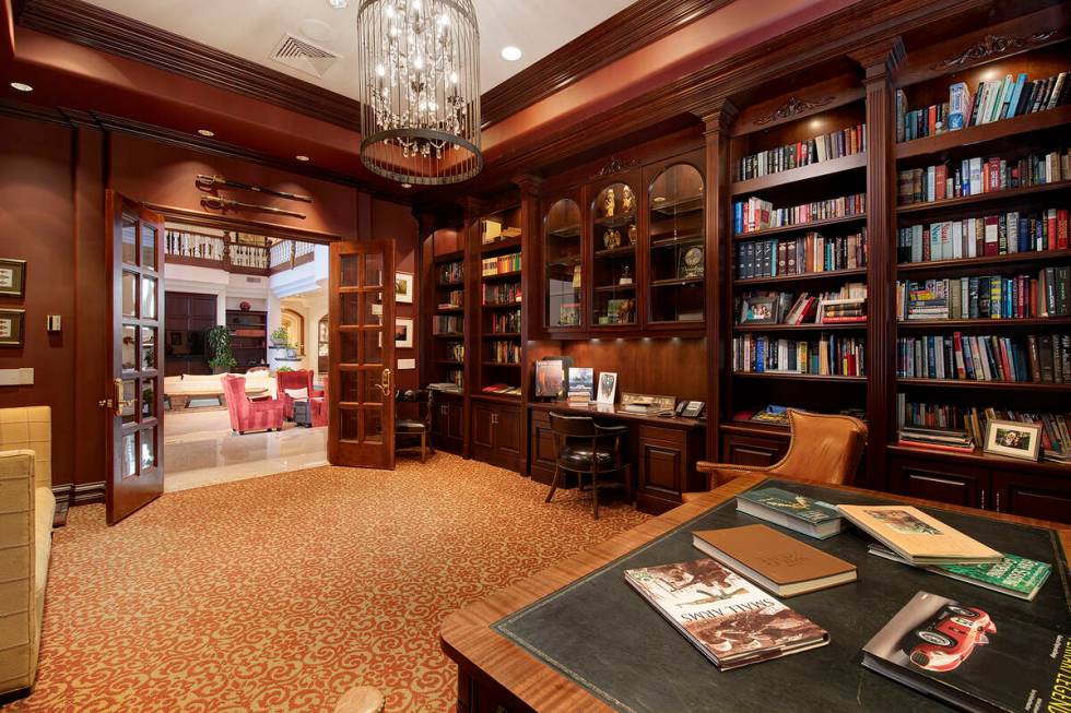 The library. (Corcoran Global Living)