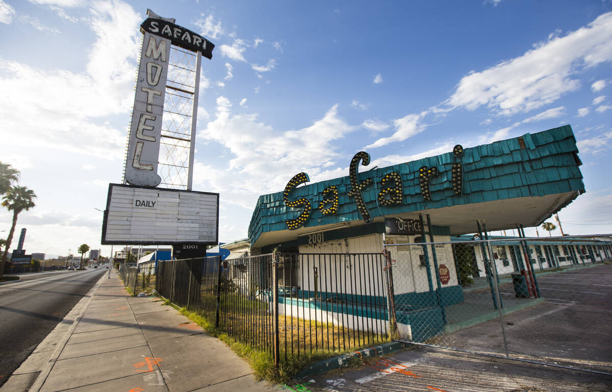 An exterior view of the Safari Motel on Fremont Street in downtown Las Vegas on Wednesday, Sept ...