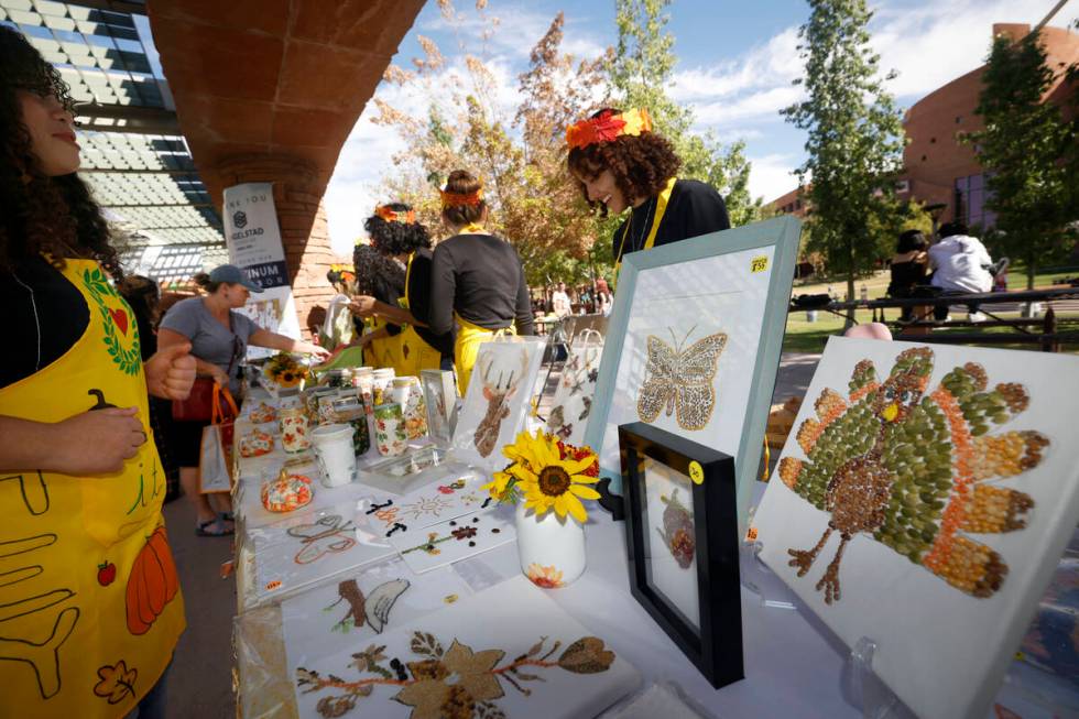 Sierra Vista High School students sell products on Thursday, Oct. 20, 2022, during a student-ru ...