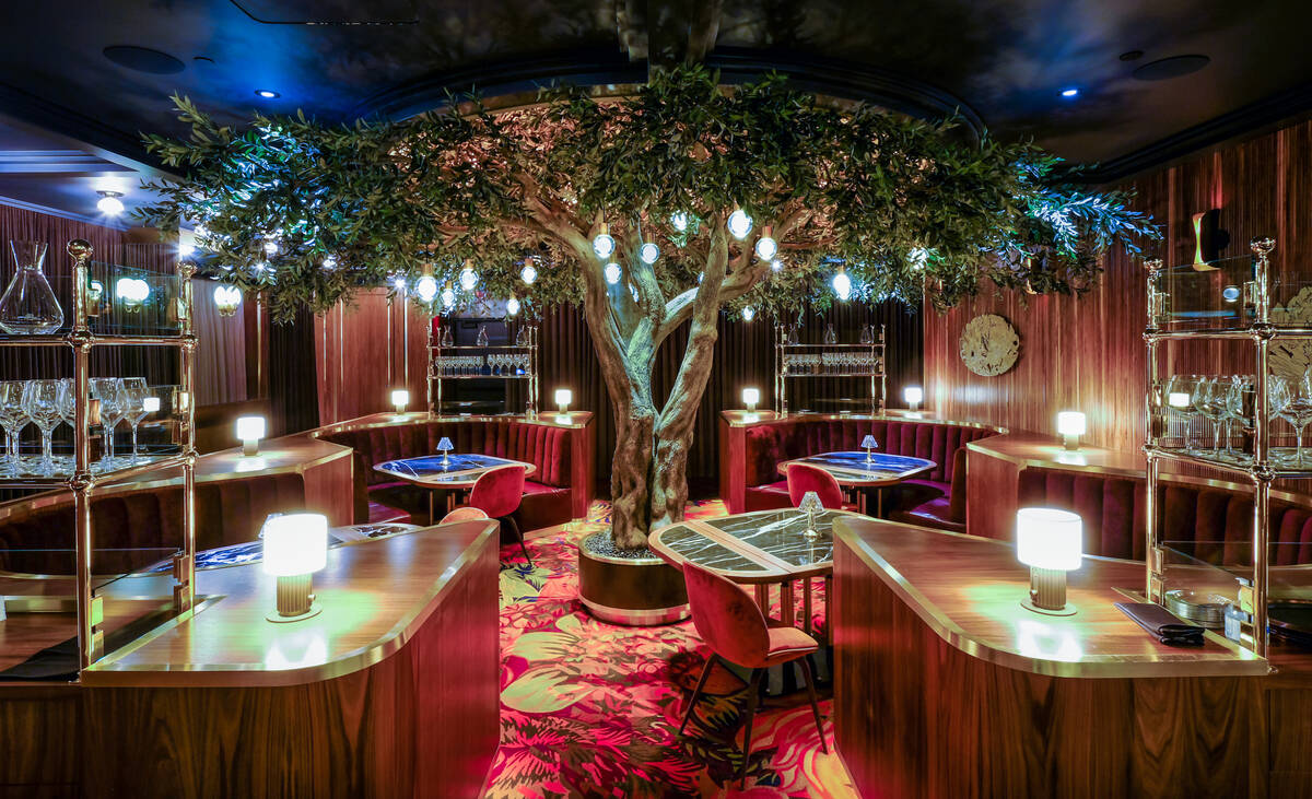 The Garden Room in Barry's Downtown Prime, the steakhouse in Circa Resort in downtown Las Vegas ...