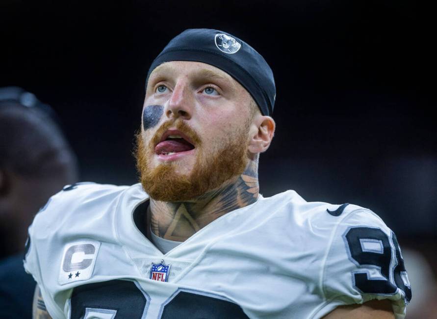 Raiders defensive end Maxx Crosby (98) watches the offense stall versus the New Orleans Saints ...